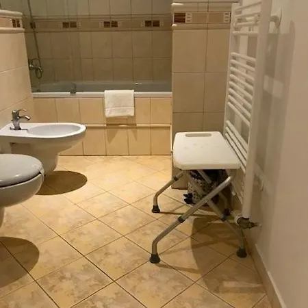 Pavla 4* Пьештяни