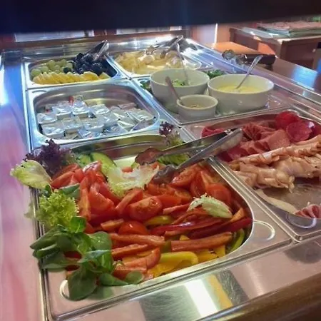 Pavla Отель Пьештяни